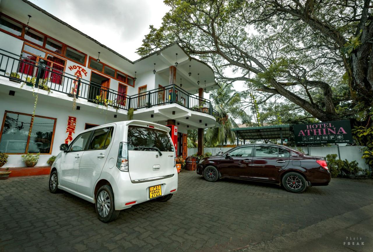 Hotel Athina & Restaurant Chilaw Exterior photo